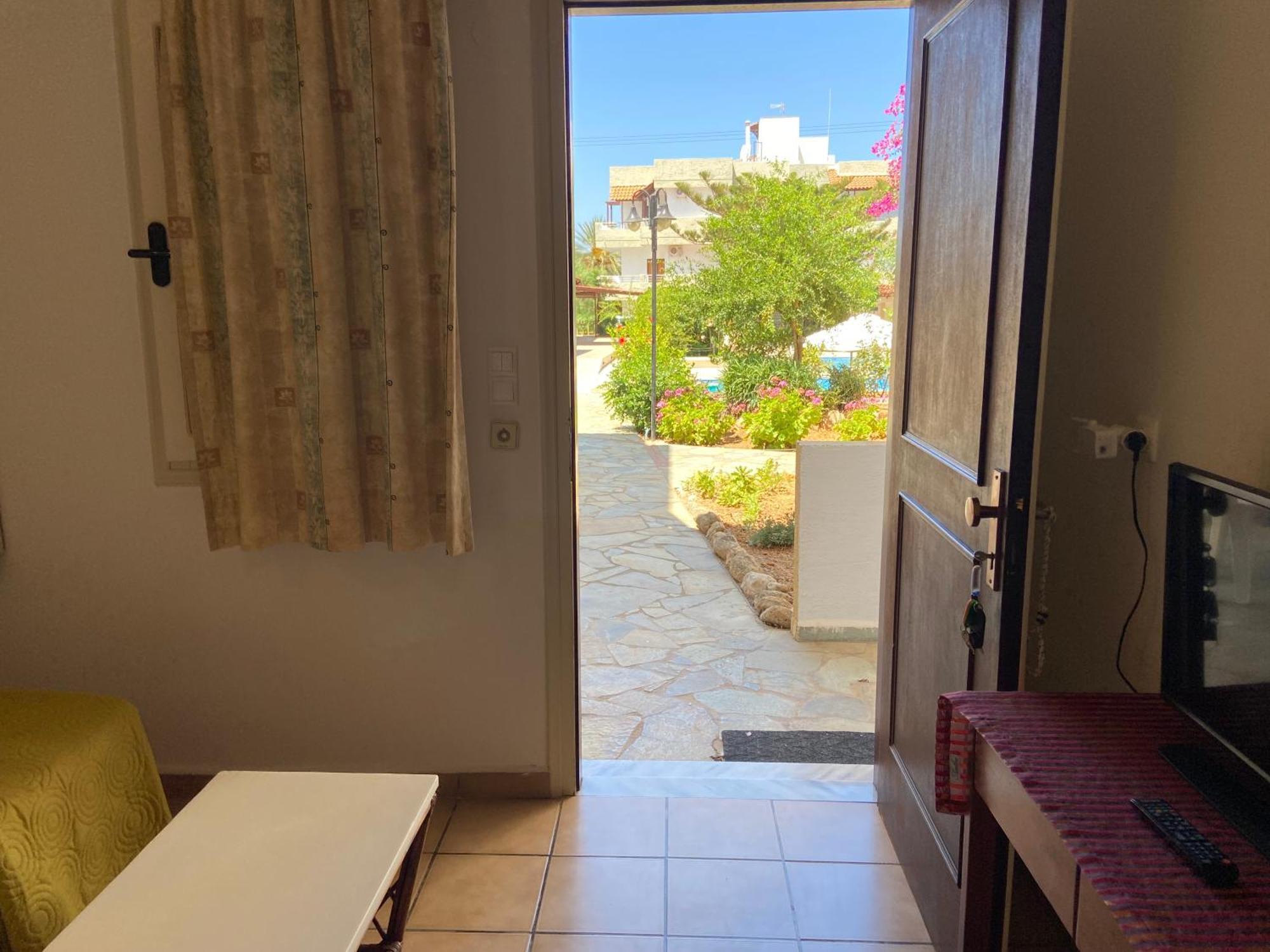 Marigianna Apartment Gouves Bagian luar foto