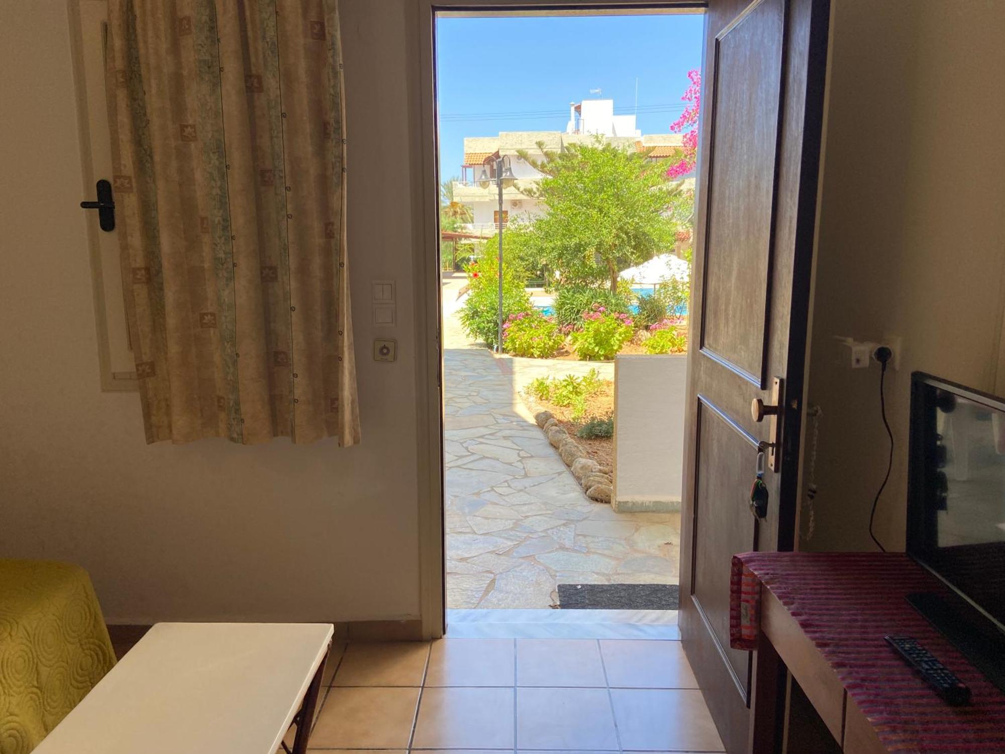 Marigianna Apartment Gouves Bagian luar foto