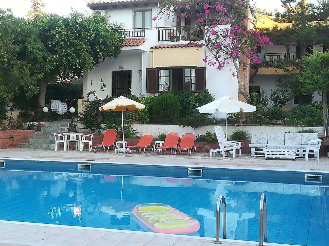Marigianna Apartment Gouves Bagian luar foto